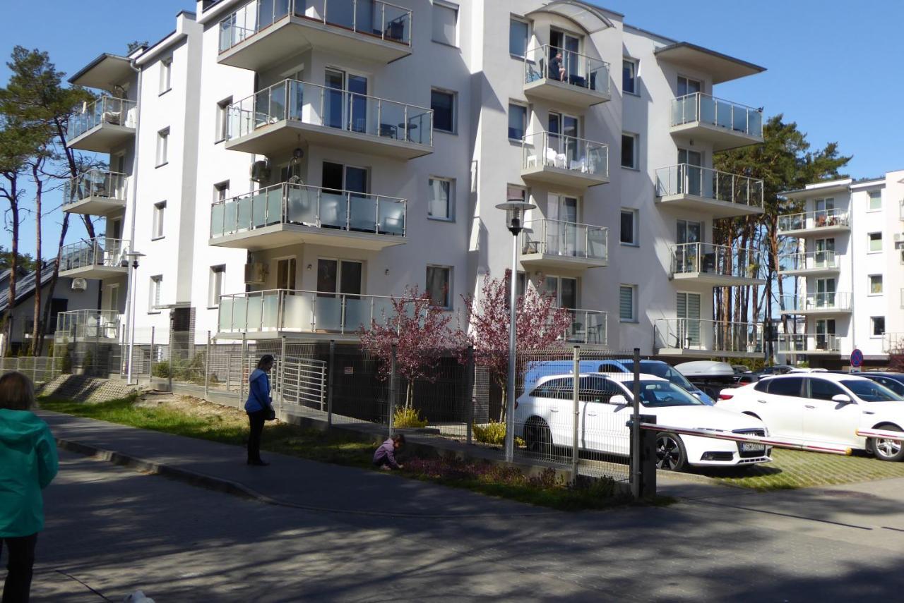 Dziwnowek Lesne Tarasy Blue Apartment ภายนอก รูปภาพ